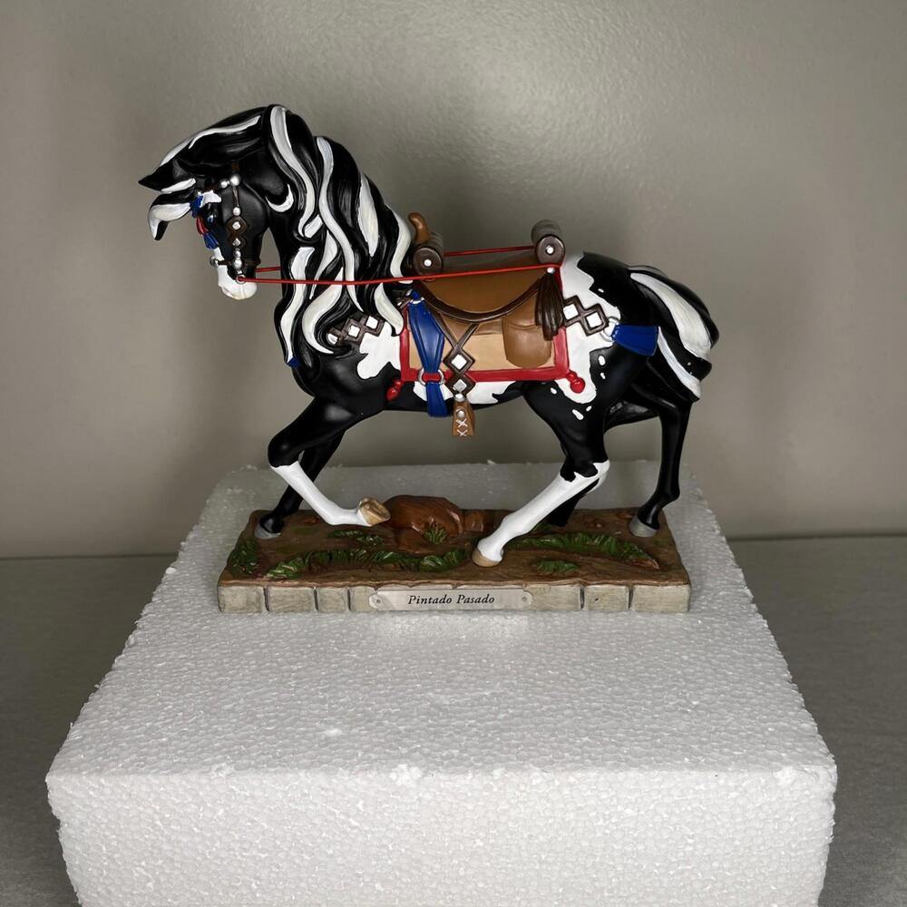 TRAIL OF PAINTED PONIES  PINTADO PASADO  1E/0686 Enesco 2021